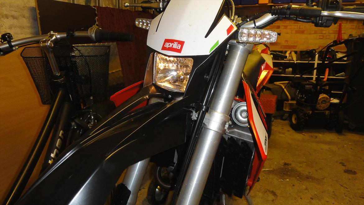 Aprilia SXV 550 - Supermotard billede 12