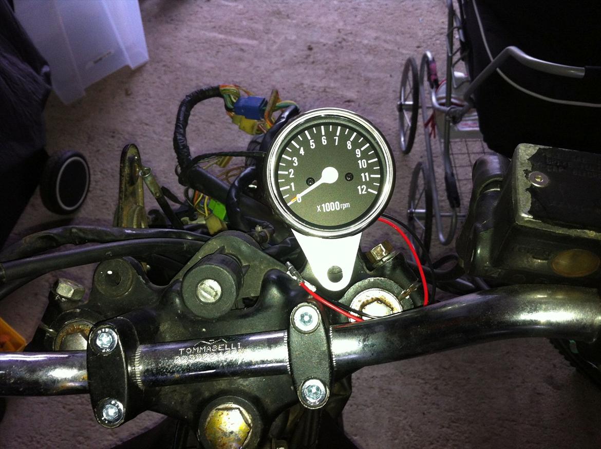 Suzuki GSX 250 ES billede 12