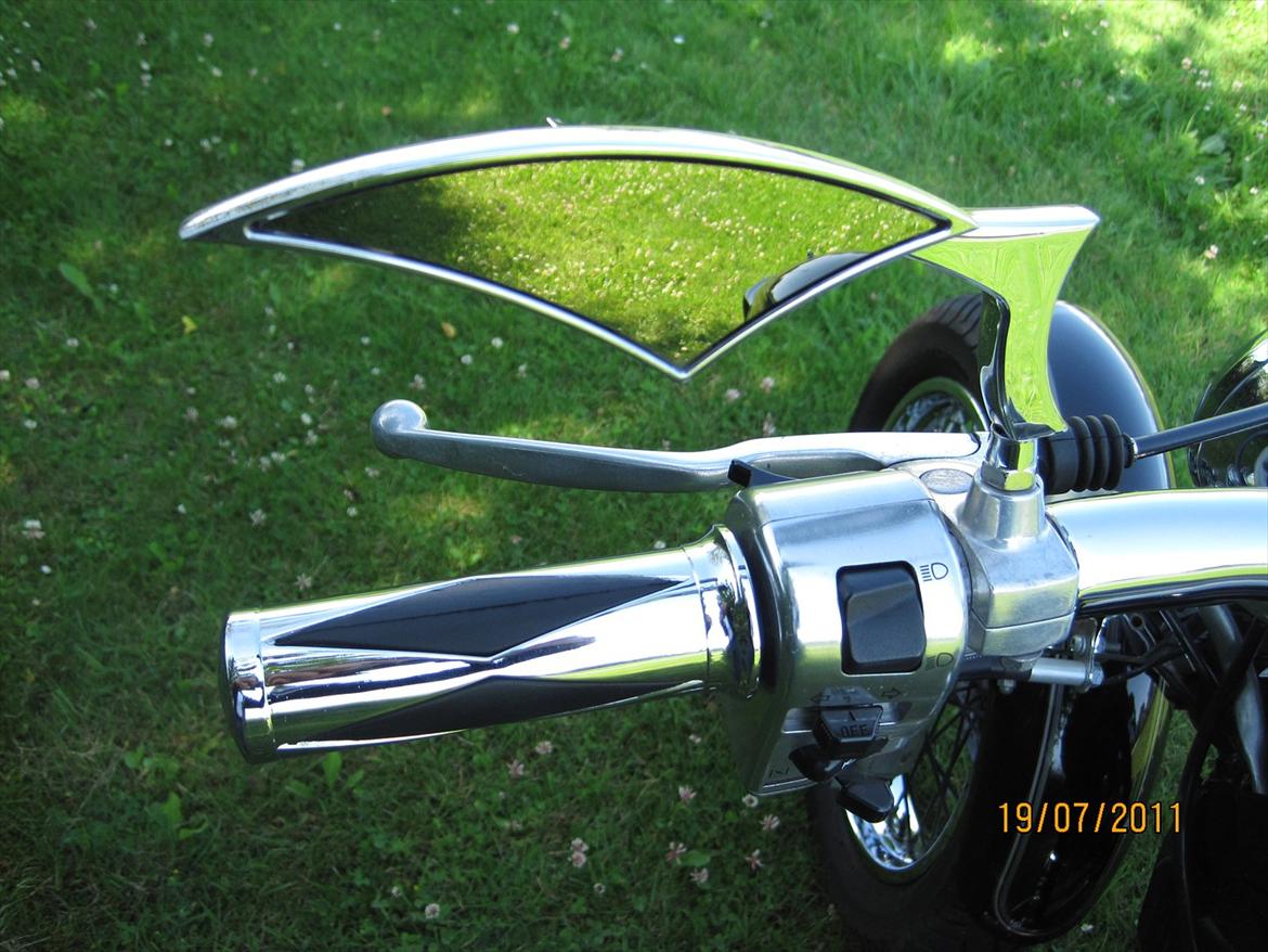 Yamaha XVS 1100 Dragstar billede 8