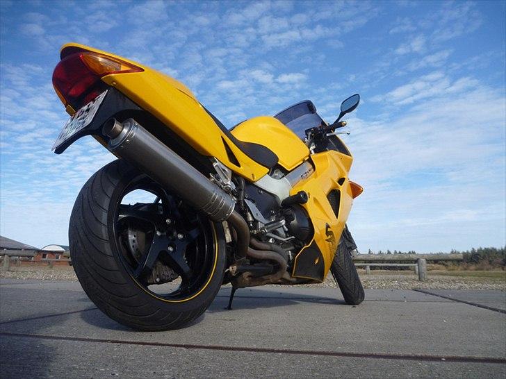 Honda VFR 800   SOLGT billede 6