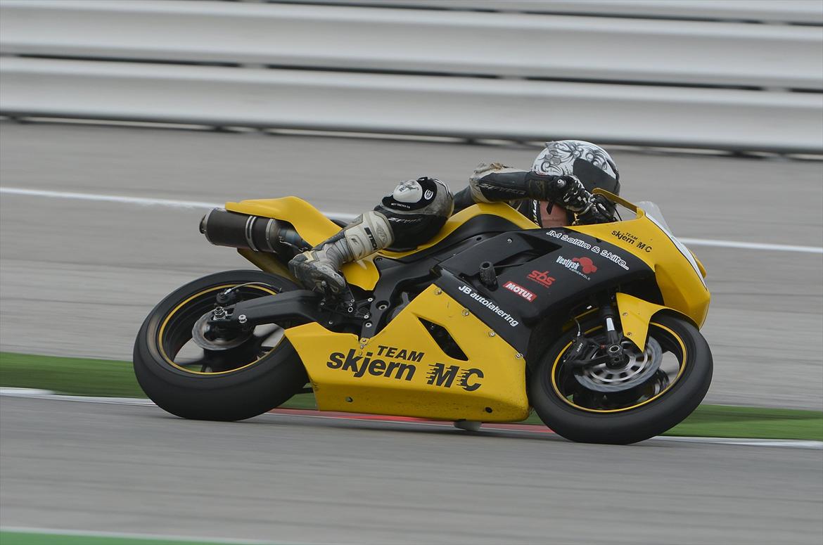 Kawasaki ZX-6R - Misano 2011 efterår billede 3