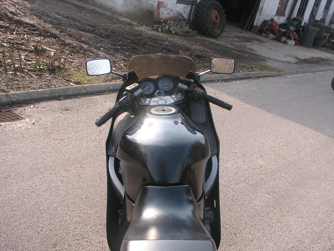 Kawasaki ZZR 1100 billede 13