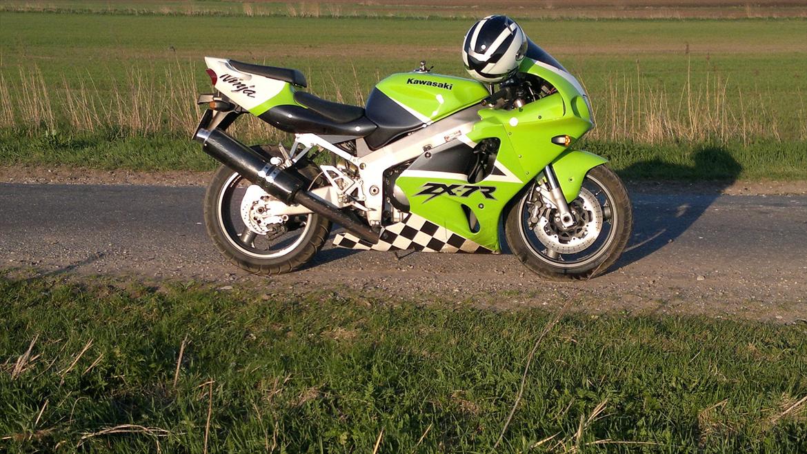 Kawasaki zx7R billede 3