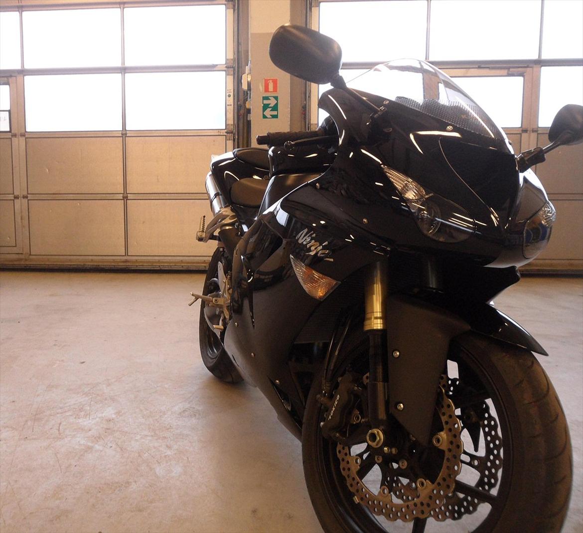 Kawasaki ZX10-R NINJA billede 4