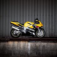 Suzuki gsxr 600 K1