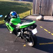 Kawasaki ZX6R