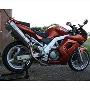 Suzuki SV650S