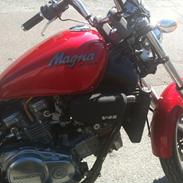 Honda VF 750 Super Magna