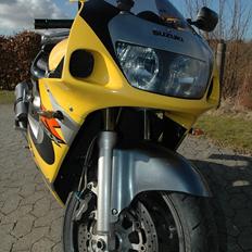 Suzuki GSXR 600 SRAD
