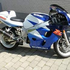 Suzuki GSX-R 600 SRAD