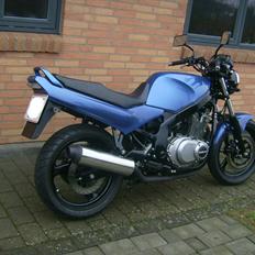 Suzuki gs500 e 