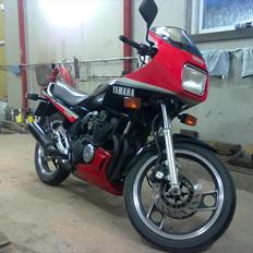 Yamaha XJ 600
