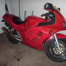 Suzuki rf 600r