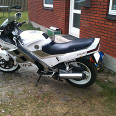 Honda vfr 750 rc 24 solgt.