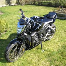 Yamaha FZ1-N Solgt