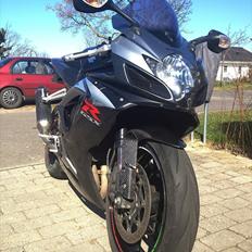 Suzuki GSX-R 750 K7