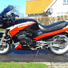 Kawasaki GPz 900R (Ninja)