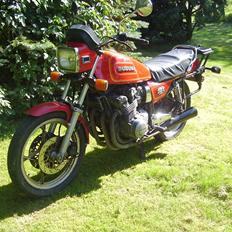 Suzuki GSX 750 E