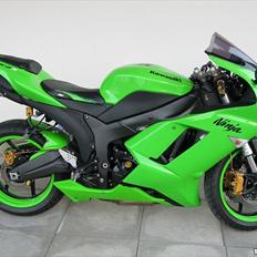 Kawasaki Ninja ZX6R