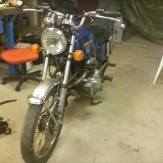 Honda cb400f super sport