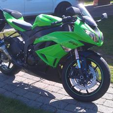 Kawasaki zx6r
