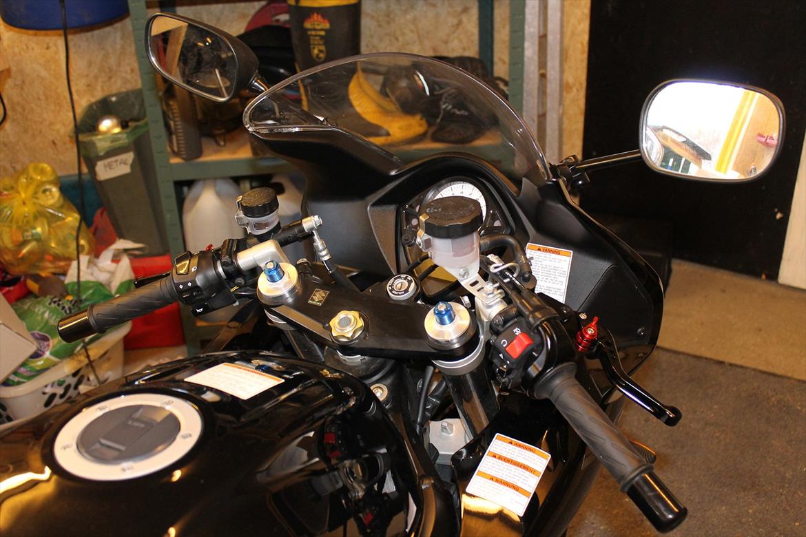 Suzuki SV 1000s [SOLGT] billede 2