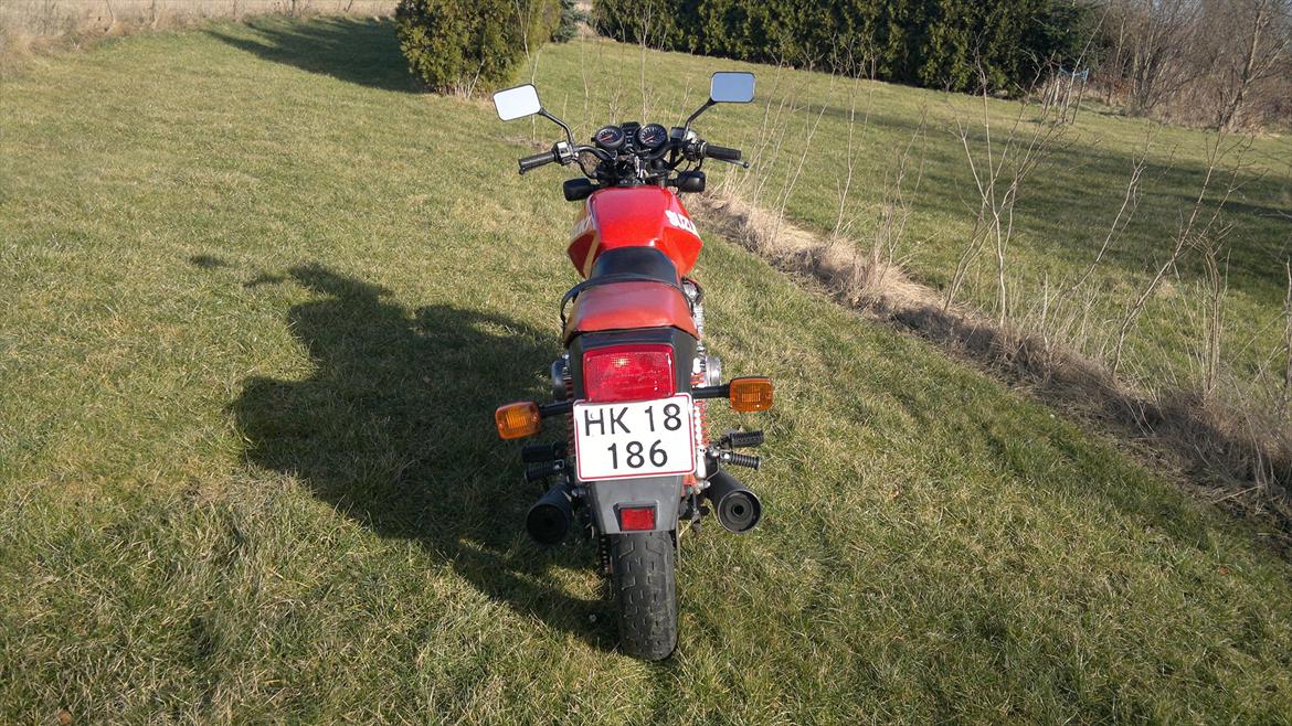 Suzuki GS 550M kantana *SOLGT* billede 5