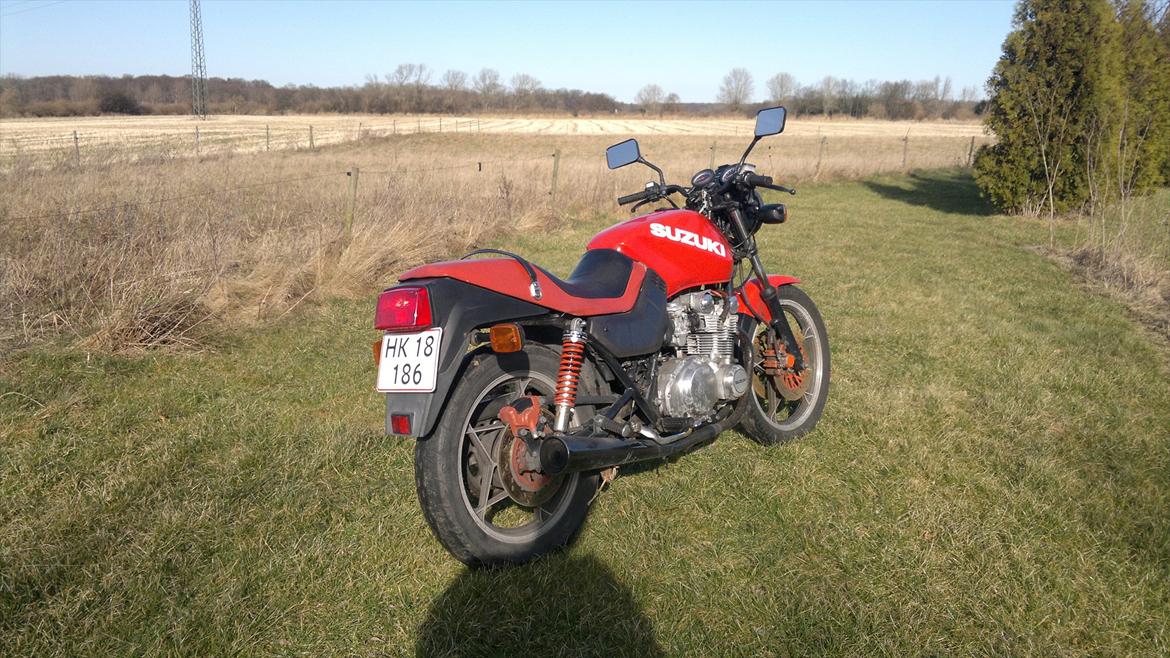 Suzuki GS 550M kantana *SOLGT* billede 6