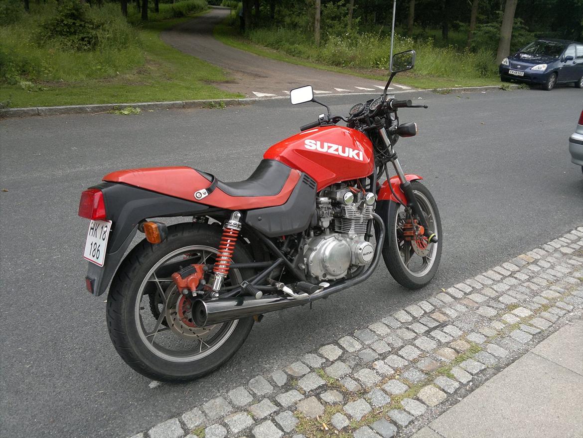 Suzuki GS 550M kantana *SOLGT* billede 8