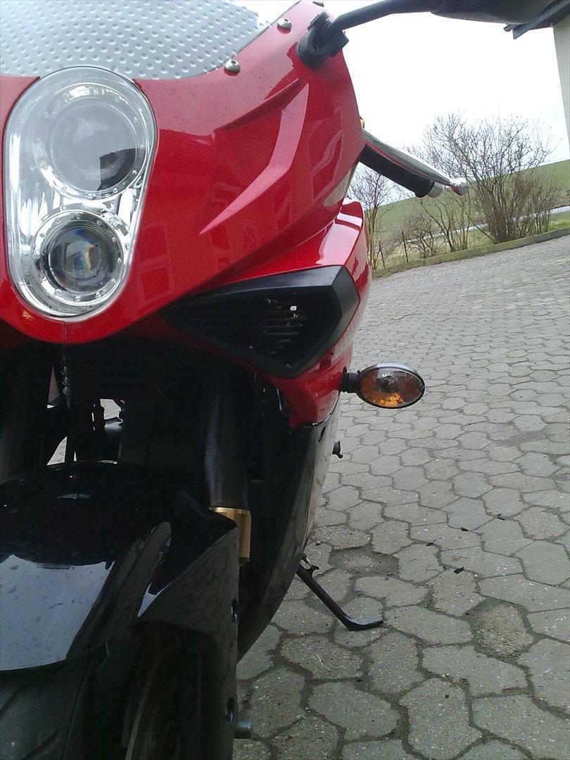 Hyosung gt 250 r  billede 1