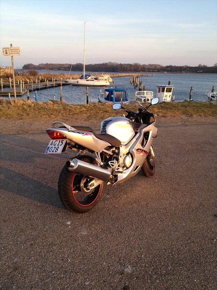 Honda CBR 600 F4i "Sølvpilen" billede 14