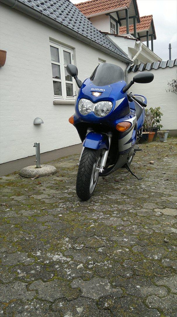 Suzuki GSX 600F billede 9