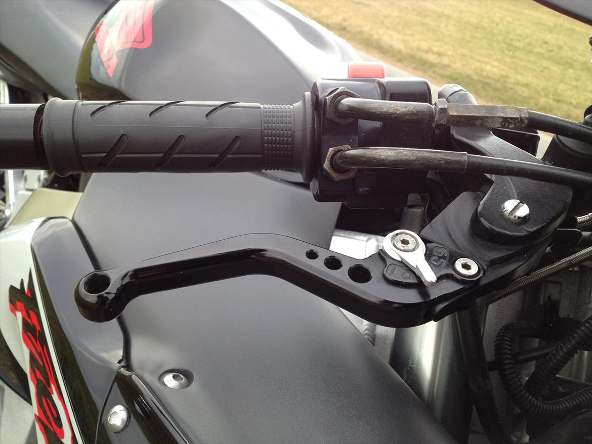 Honda CBR900RR billede 9