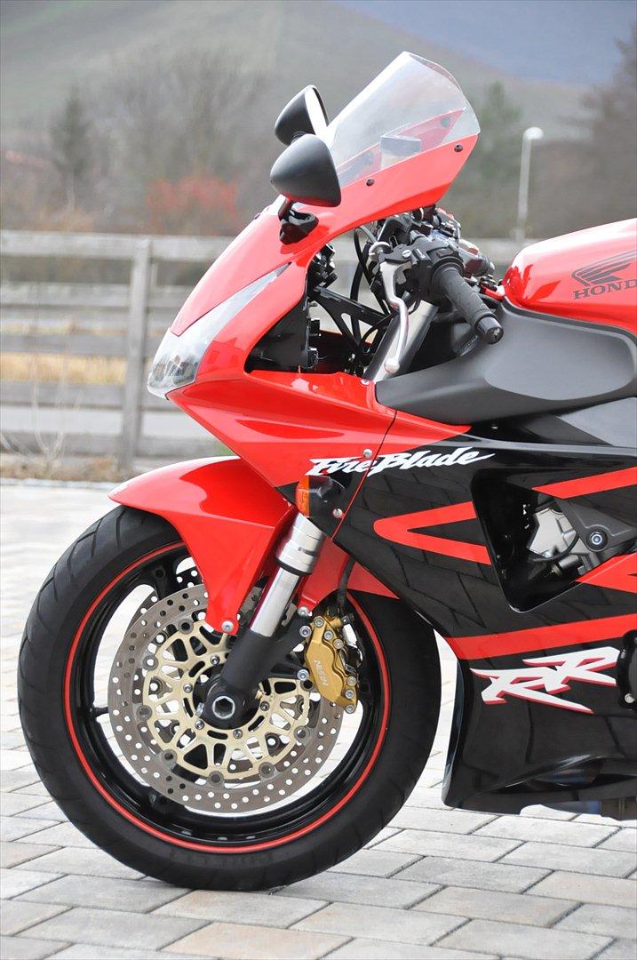 Honda Cbr 954 billede 2