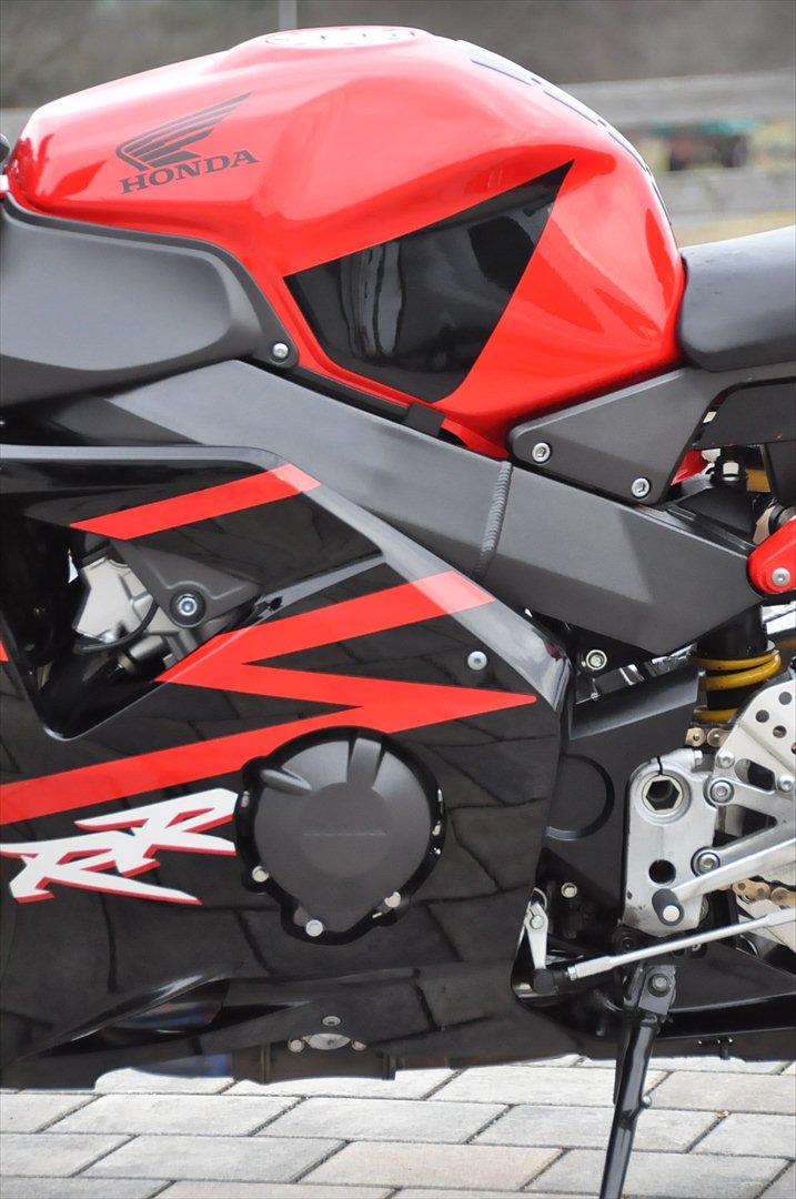 Honda Cbr 954 billede 3