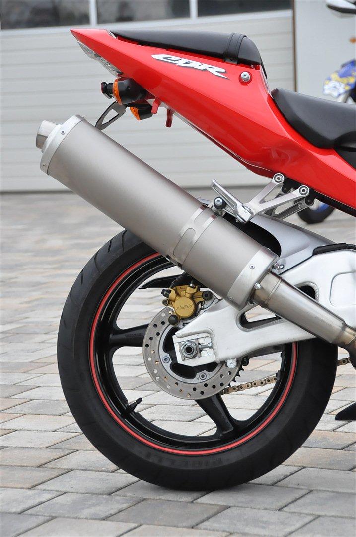 Honda Cbr 954 billede 6