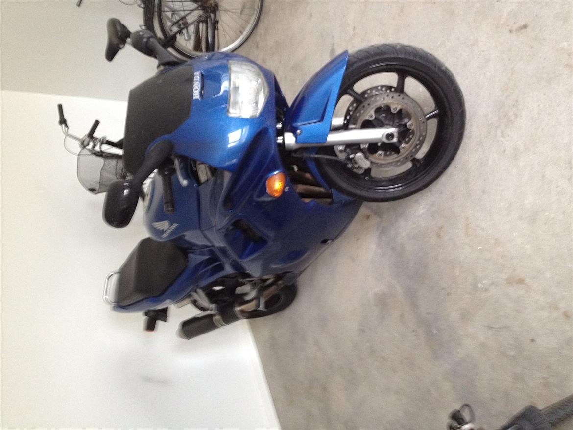 Honda cbr 600 billede 1