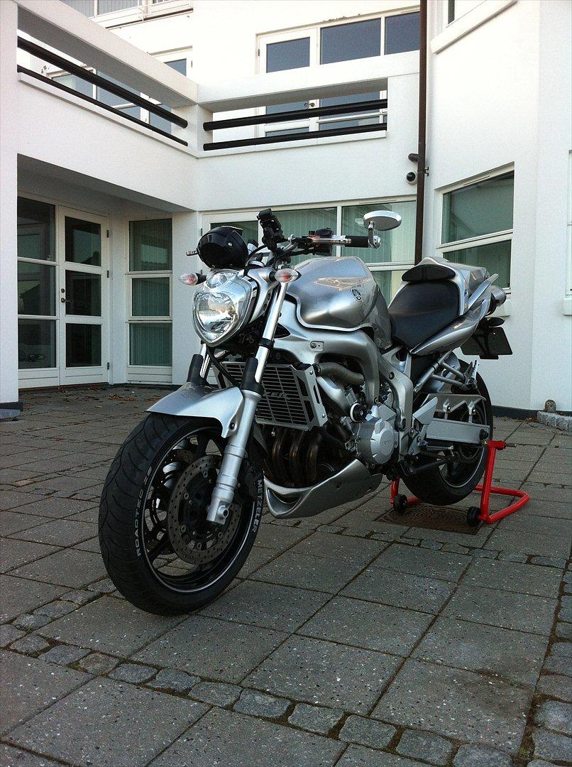 Yamaha FZ6-N billede 2