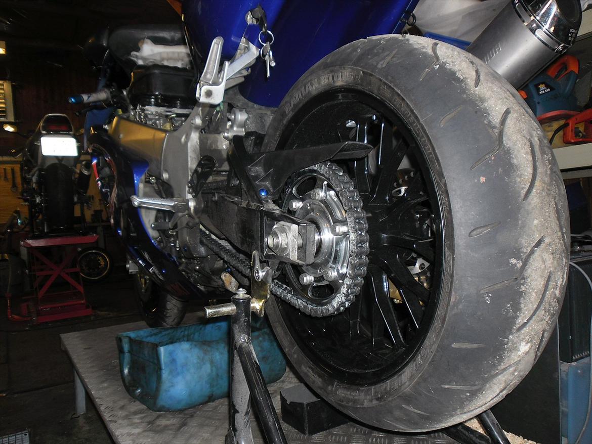 Suzuki GSXR 750 srad (tdl.600) billede 5