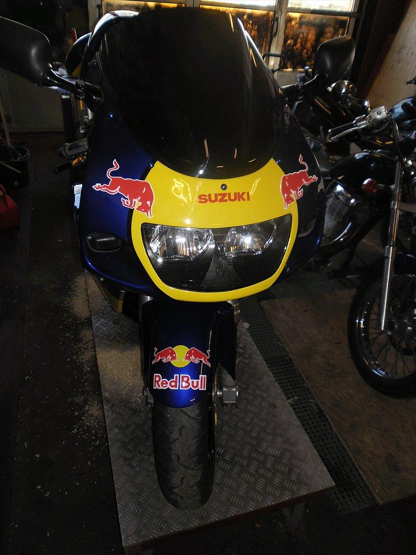 Suzuki GSXR 750 srad (tdl.600) billede 8