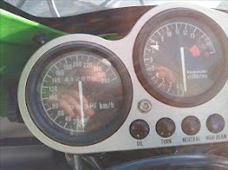 Kawasaki ZX6R - Status pr. 15.03.2012 billede 19