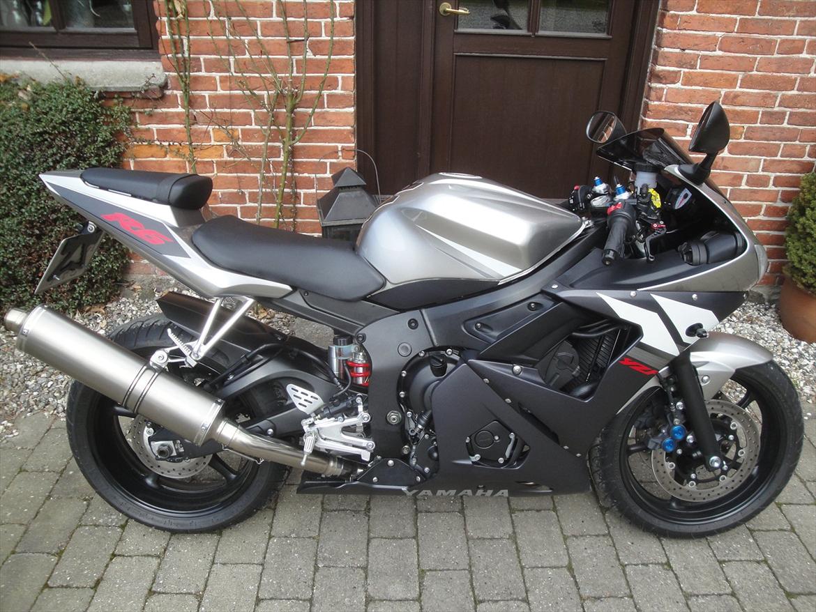 Yamaha YZF R6 -solgt- billede 4