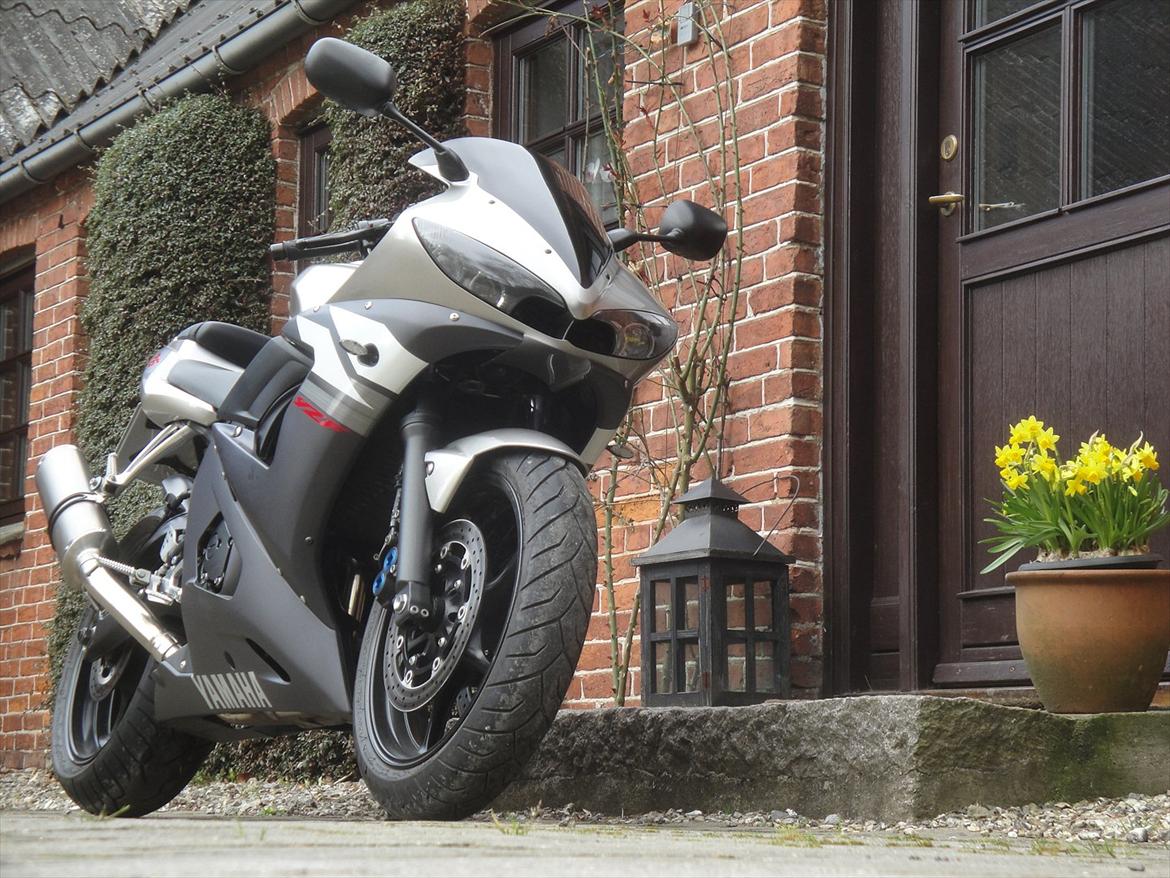 Yamaha YZF R6 -solgt- billede 8