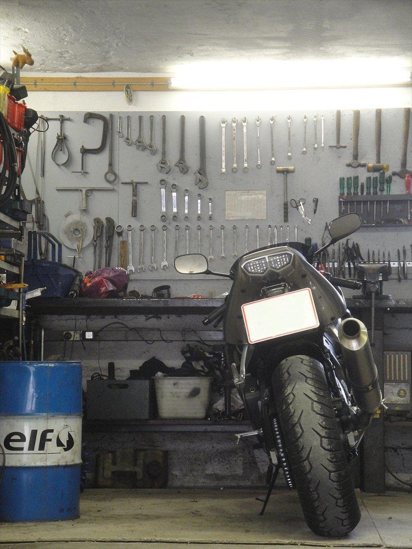 Yamaha YZF R6 -solgt- billede 11