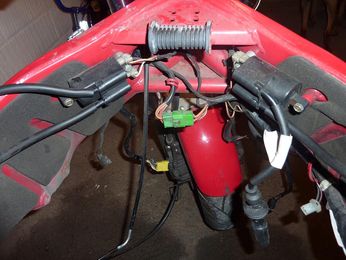 Suzuki rf 600r billede 4