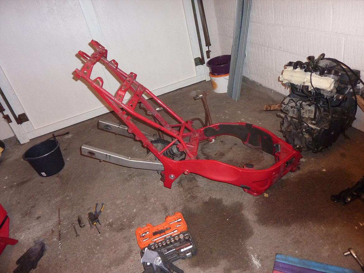 Suzuki rf 600r billede 6