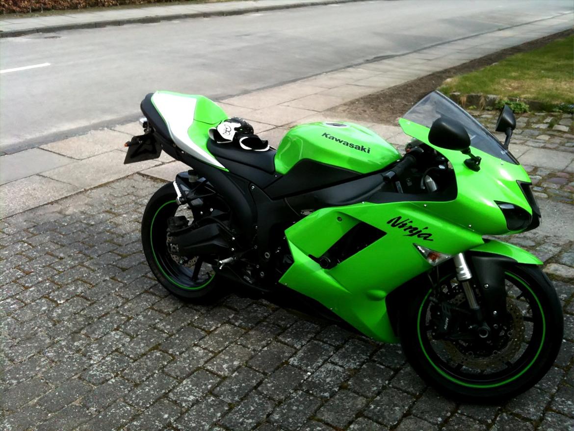 Kawasaki zx6r (SOLGT) billede 1