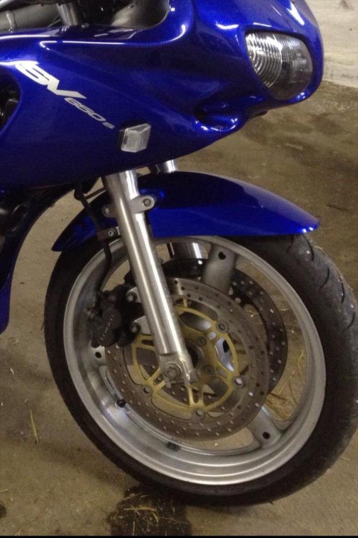 Suzuki Sv650s.--->Byttet til R6<--- billede 5