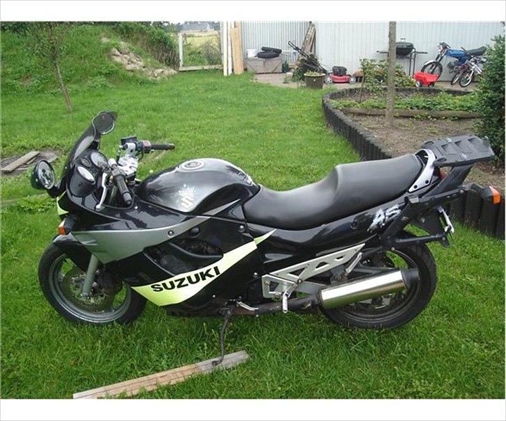Suzuki GSX 750 F billede 2