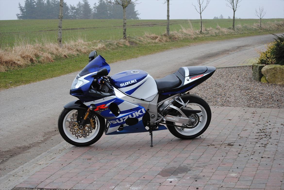 Suzuki gsx-r 1000 K1 billede 2